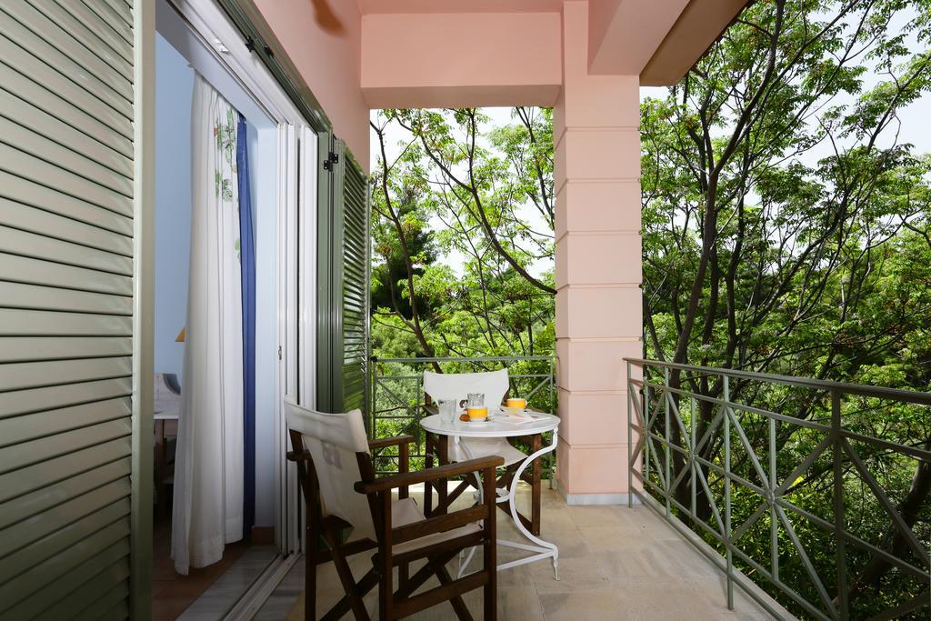 Eleonas Hotel Rovies Bilik gambar